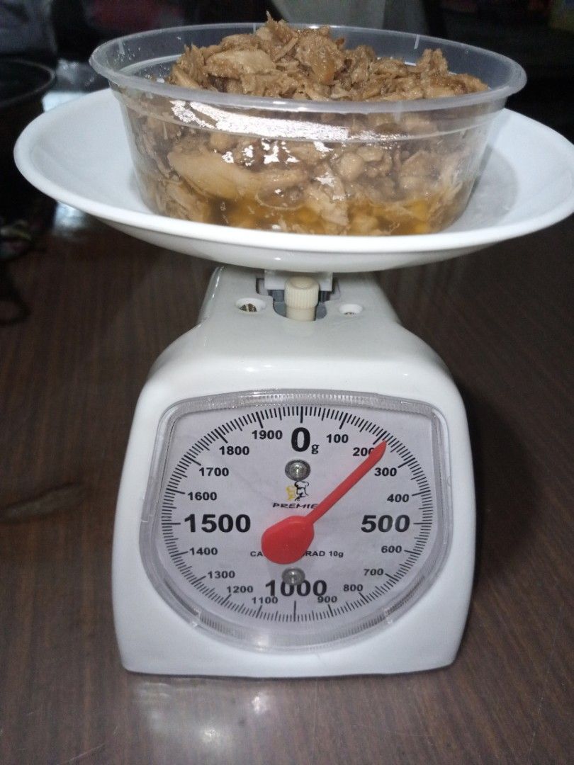 pastil chicken (Category: Local Eats) located in Manila. Submitted by 29chi (Listing ID 1217322713, Image 2). Description: good pm ptp admin i'm selling original flavor chicken pastil 200 grams,only 230 pesos pls pm for inquiries thank you so much.