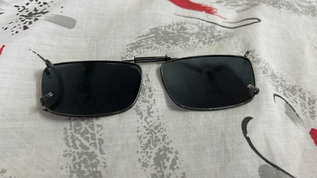 Polar eyes clip on sales sunglasses