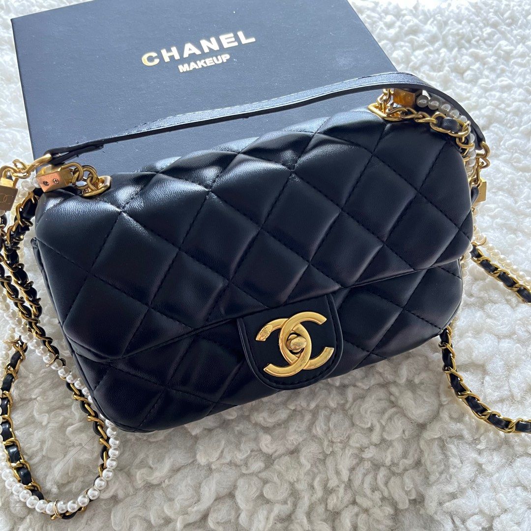 Chanel VIP Gift Bag - Sling Bag (Black), Luxury, Bags & Wallets on Carousell