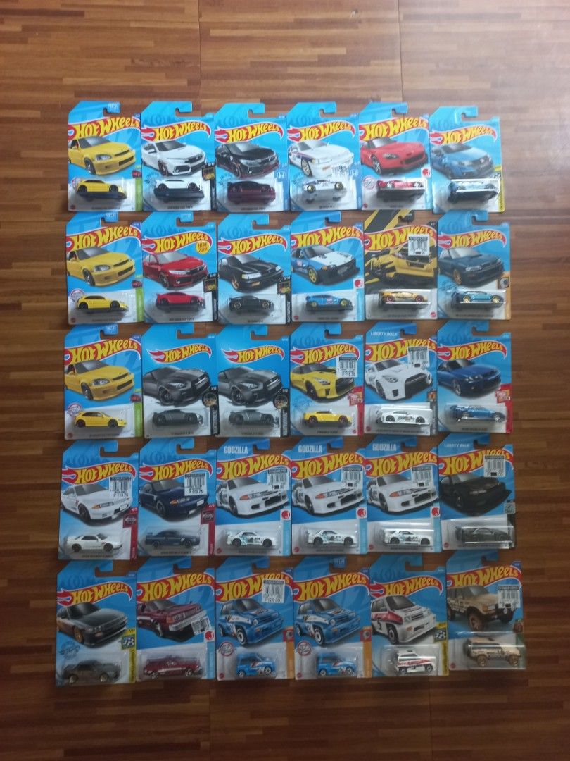 Rare Hot Wheels (Category: Vehicle & Diecast Models) located in Las Pinas. Submitted by cristeta76 (Listing ID 1217236509, Image 3). Description: .
