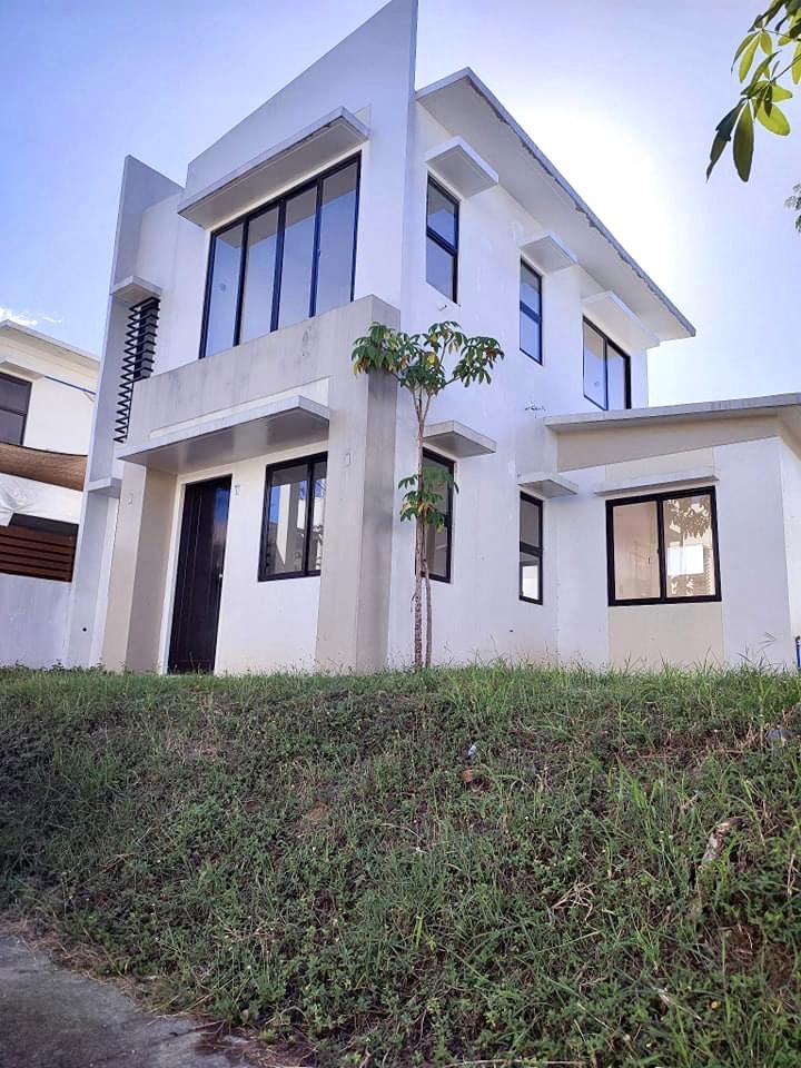 RENT TO OWN HOUSE AND LOT IN FILINVEST AND EAST HOMES MARCOS HWAY NEAR