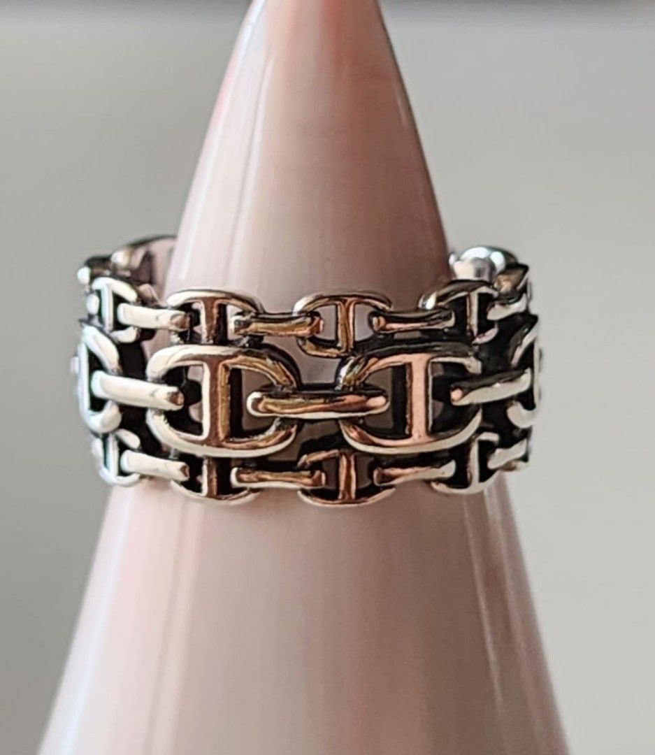Hk deals 925 ring