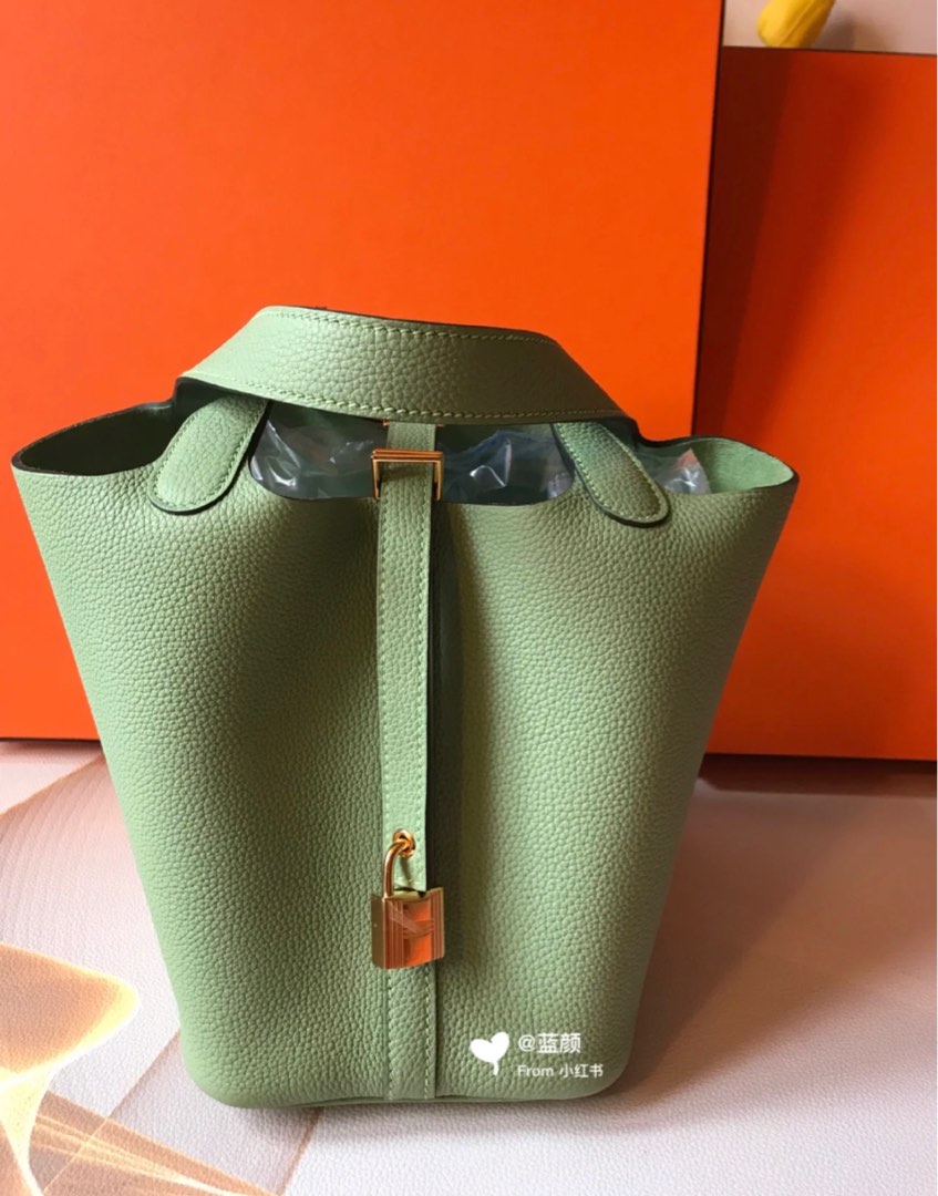 SEALED picotin 18 vert criquet GHW clemence - Hermes, Luxury, Bags