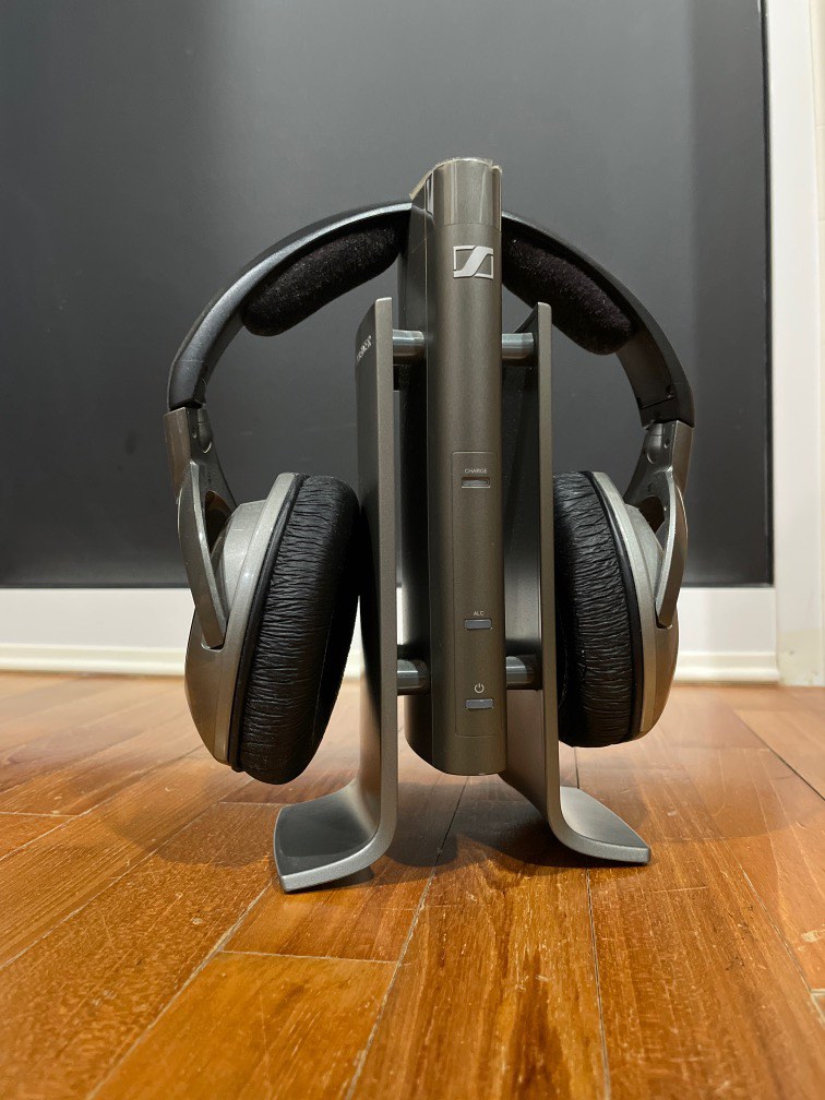 Sennheiser HDR 180, TV & Home Appliances, TV & Entertainment ...
