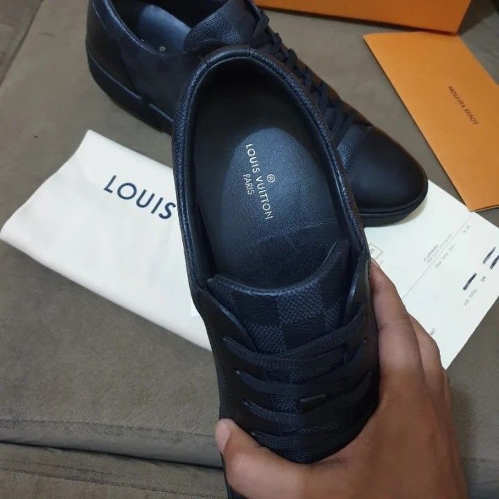 Sepatu pria LV Louis Vuitton original size 42 - Fashion Pria
