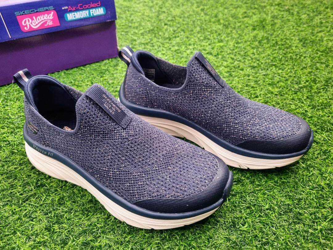 Skechers relaxed online fit quartz amethyst