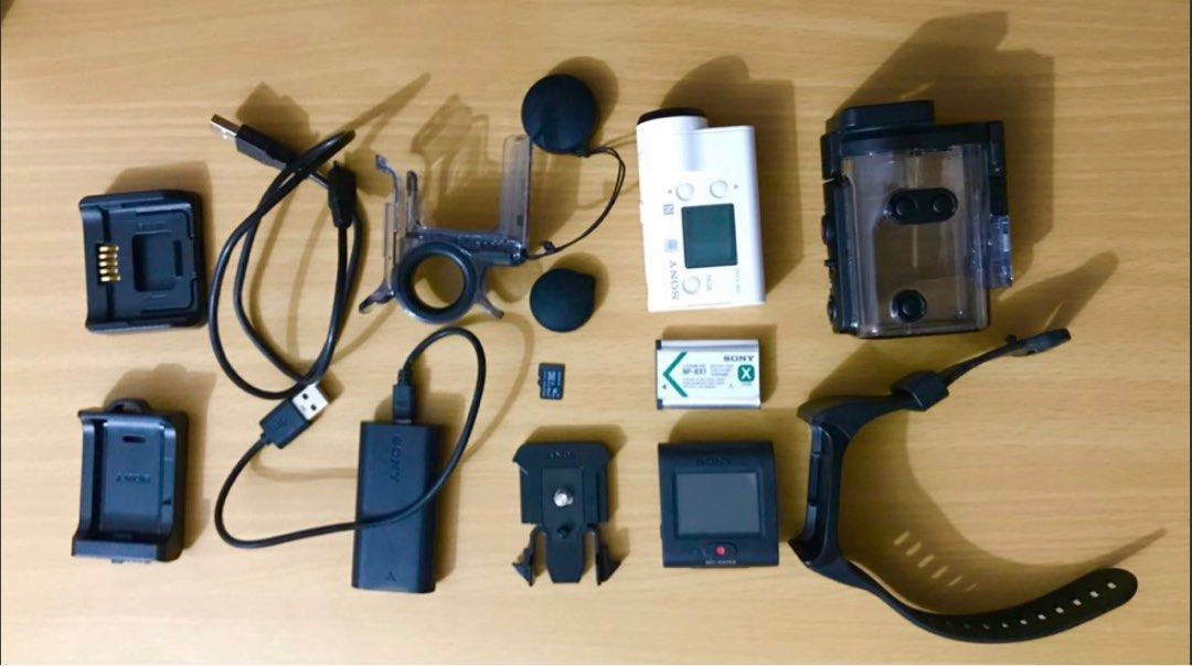 SONY FDR 3000 4K action camera with underwater housing and live view ...