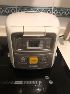 （分類：）位於 。 由 vennis88613 提交（商品編號 1217381135，圖片 1）。簡介： 。