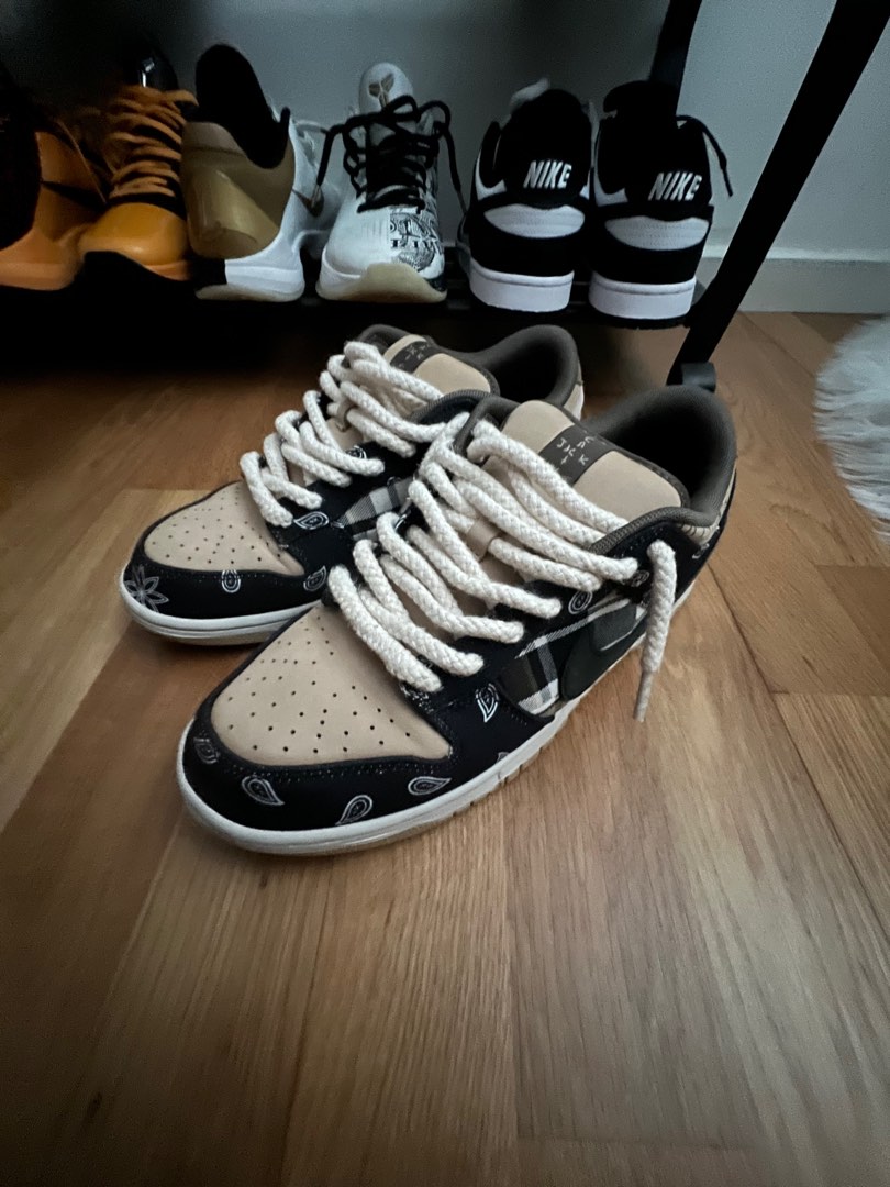 travis scott dunk low laces