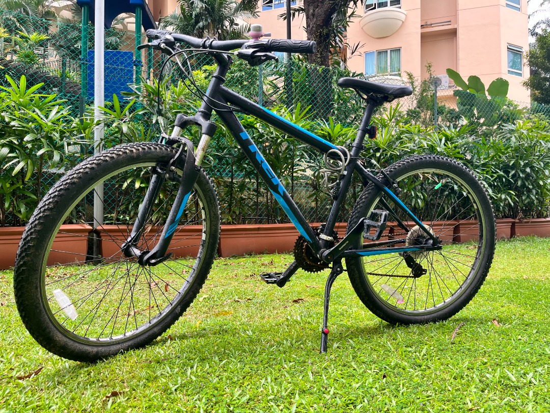 Trek 820 Mountain Bike