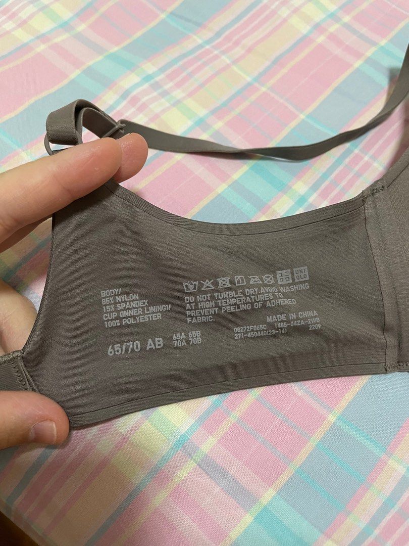 Uniqlo wireless bra (3D hold), Women's Fashion, New Undergarments