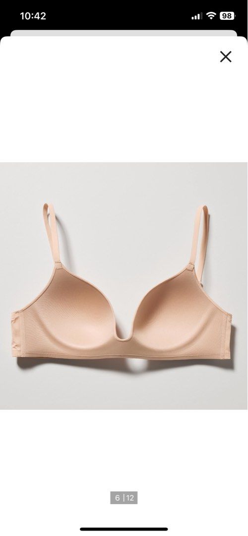 Uniqlo Wireless Bra (3D Hold New Design) in Wine - 32A/B, Women's Fashion,  Undergarments & Loungewear on Carousell