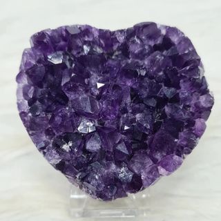 Uruguay Amethyst Heart