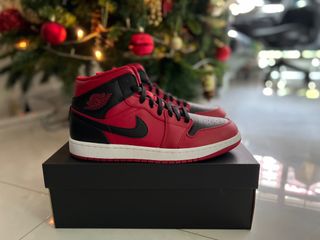 (Category: ) located in . Submitted by z2_hoops_collections (Listing ID 1217319224, Image 1). Description: .