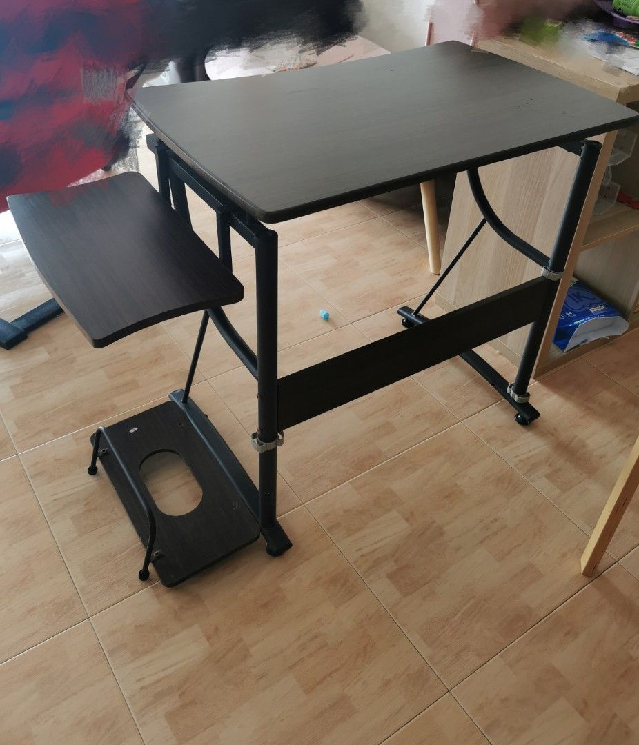 Used on sale desktop table