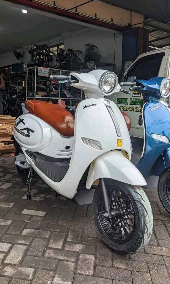 UwinFly Motor Listrik T5 BISA kredit DP 0, Motor di Carousell