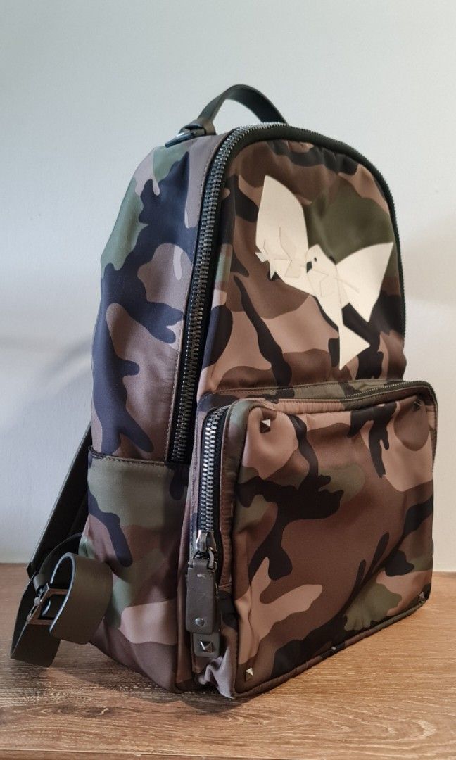 Valentino camouflage store backpack