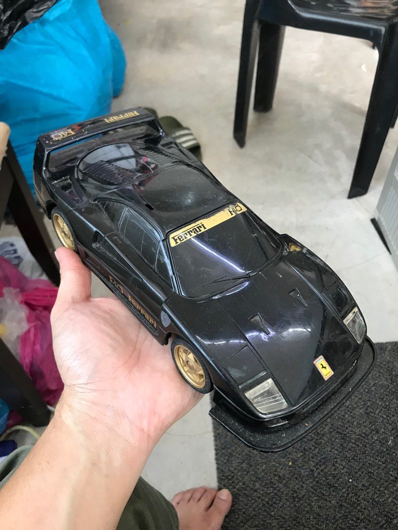 Voiture Radiocommandée Nikko Ferrari F40, échelle 1/18, Vintage Rouge, état Fonctionnel