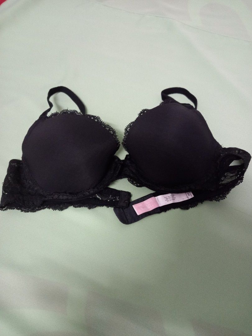 VS bra 34b, Women's Fashion, Tops, Other Tops on Carousell