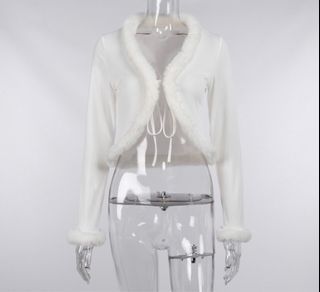 White fur coat fitted cropped longsleeves