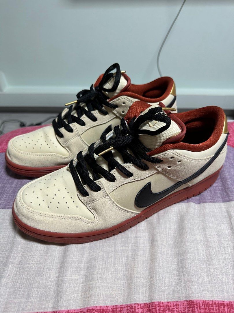 WTS Used Nike Dunk Low SB Muslin Men s Fashion Footwear