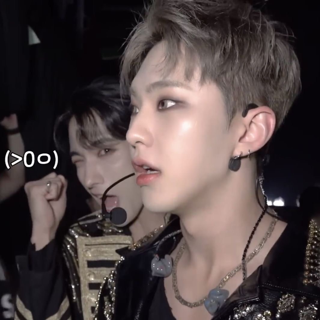 WTS WTT CLEARANCE KPOP TXT SVT SKZ ATEEZ TELEGRAM CHANNEL