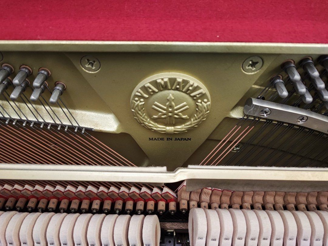 Yamaha YM5 Upright, 興趣及遊戲, 音樂樂器 & 配件, 樂器 Carousell