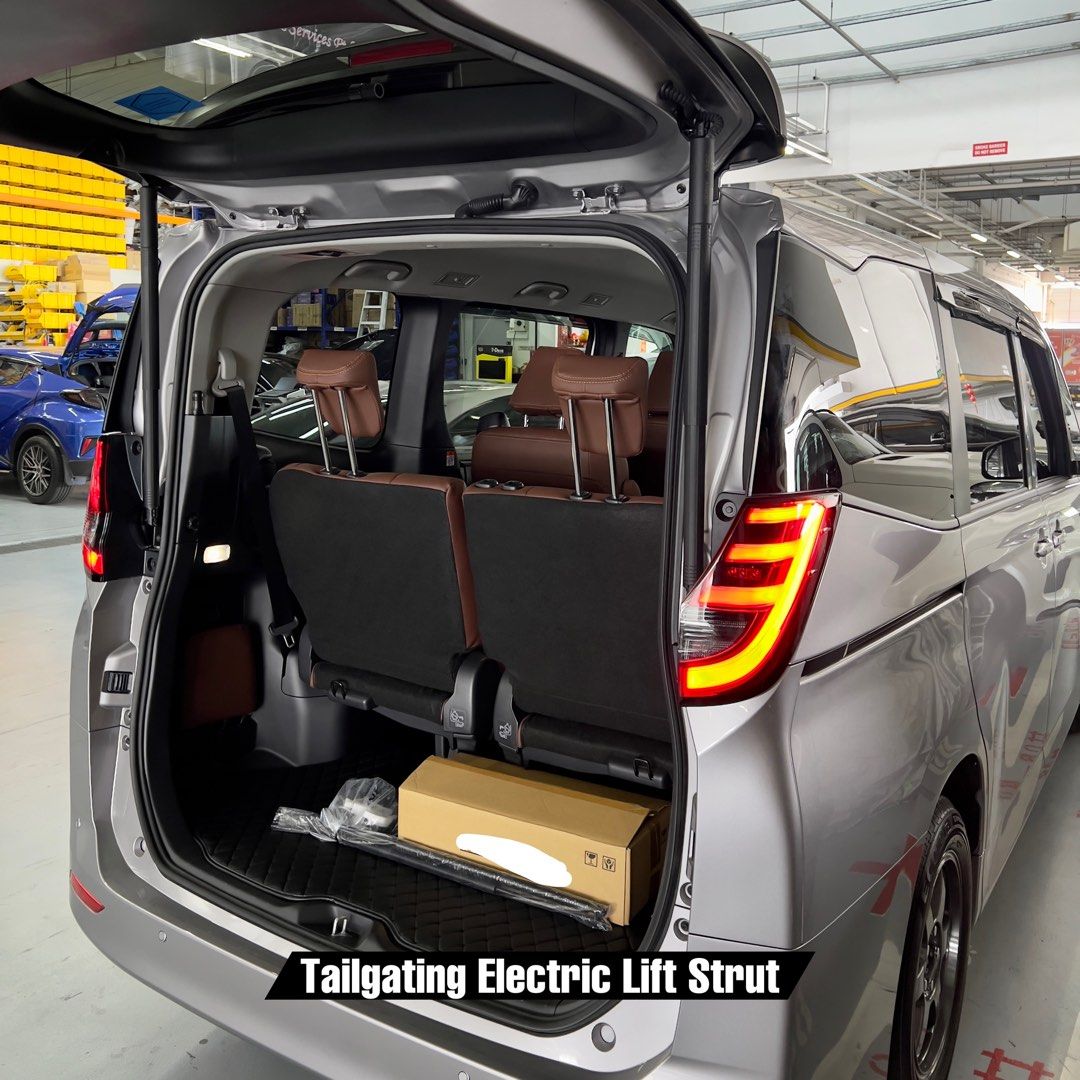 202223 Toyota Noah/Voxy Electric Auto Tailgate, Car Accessories