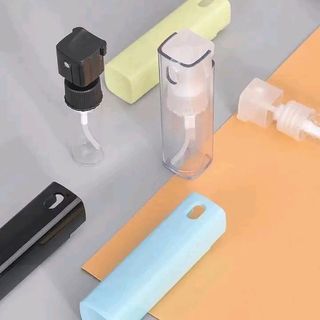 ￼ Alcohol/PERFUME Spray Bottle 10ml Necklace FREE Lanyard Portable Alcohol Sprayer Necklace
Black white red violet blue pink green