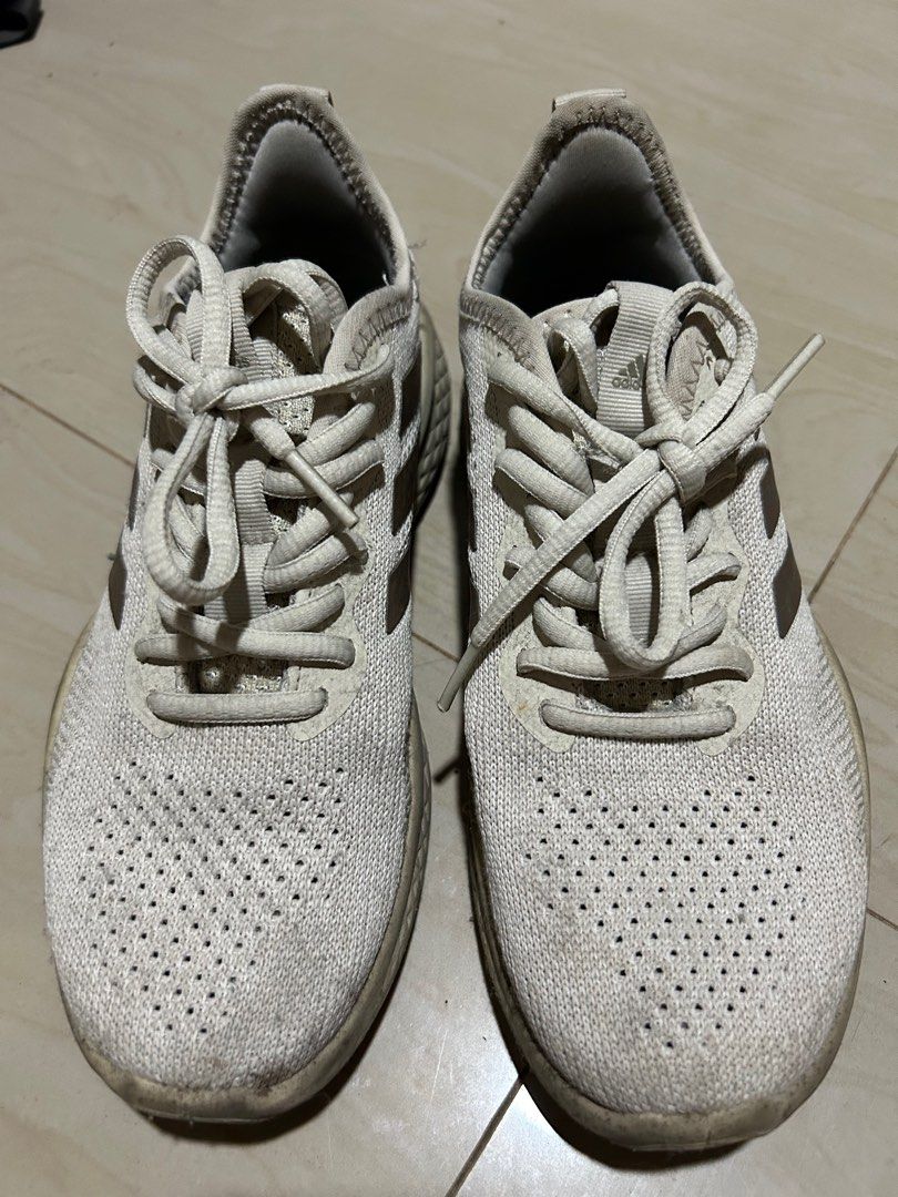 Adidas Bounce Beige Size 5US but fits like 6US