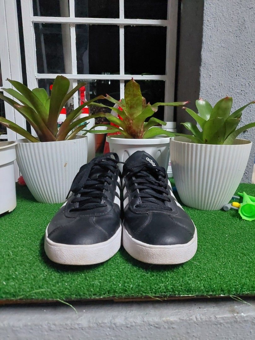 Adidas vl court leather deals