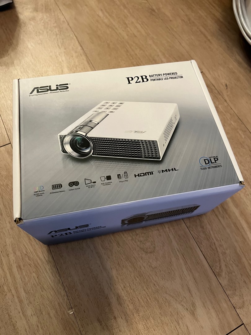 Asus Portable Projector LED P2B, 家庭電器, 電視 & 其他娛樂, 投影機 Carousell