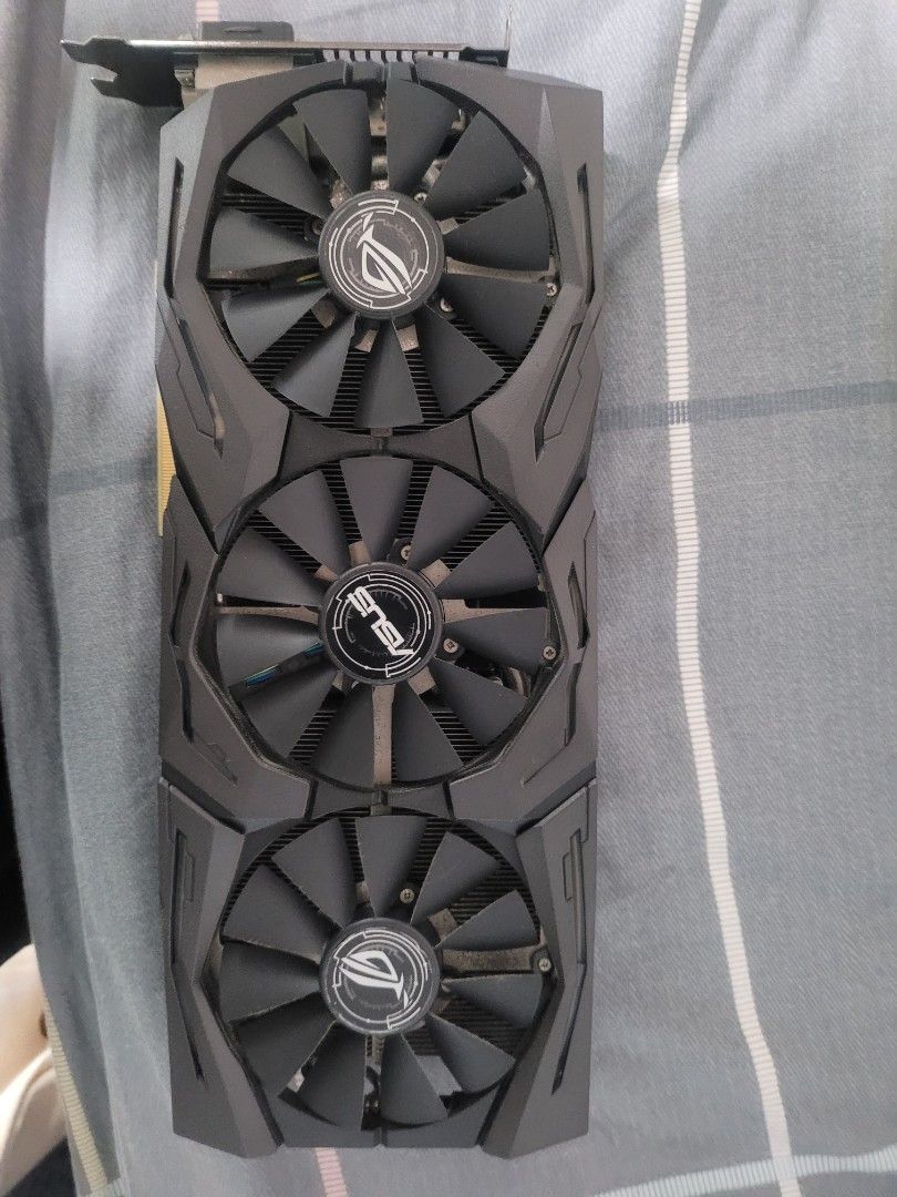 Geforce gtx 1080ti best sale strix