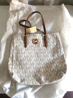 For Sale] Preloved Original MK Jet Set Travel Large Chain Shoulder Tote Bag  : r/phclassifieds