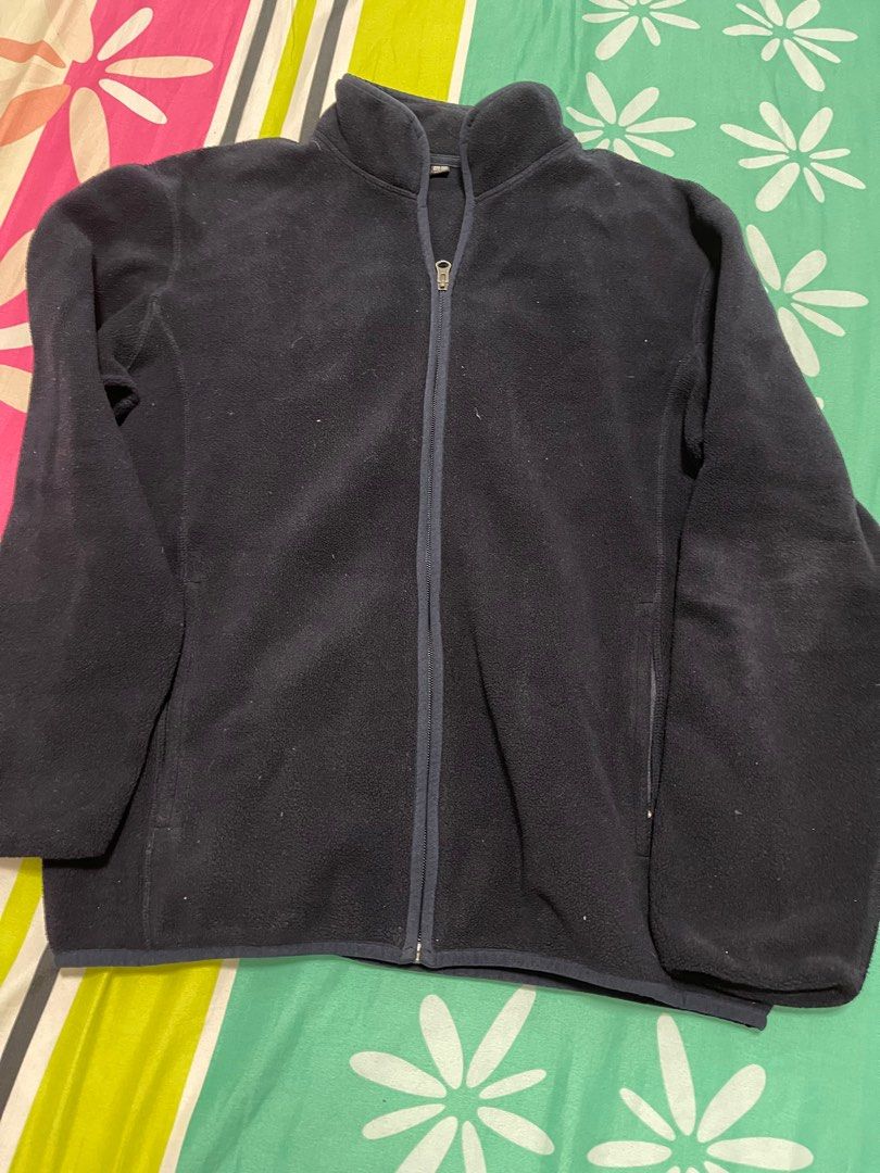 Authentic Uniqlo Fleece Jacket, Men's Fashion, Coats, Jackets and