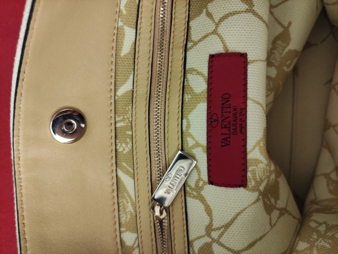 Real sale valentino bag