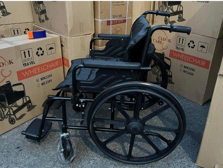 BARIATRIC WHEELCHAIR OBESE CHAIR, Health & Nutrition, Assistive