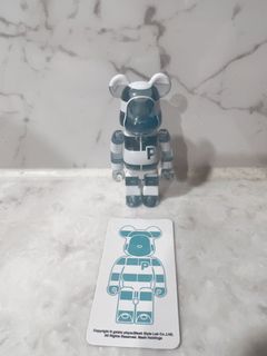 （分類：）位於 。 由 Bearbrick.KD 提交（商品編號 1217610651，圖片 1）。簡介： 。