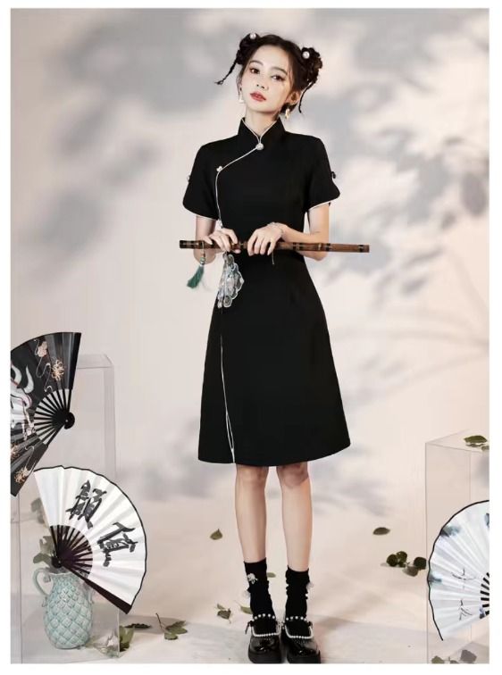 Chic online small clothing