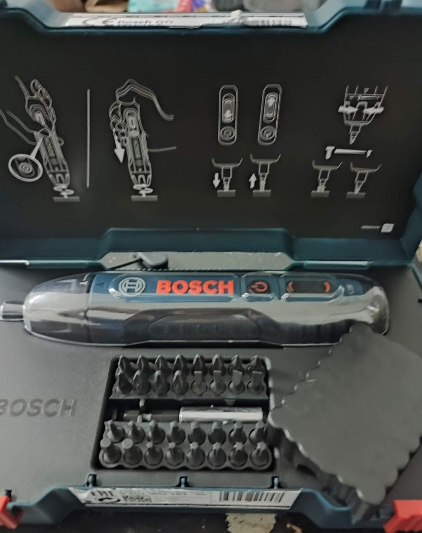 BOSH GO 2 KIT SMART SCREWDRIVER with 33pcs Accessories