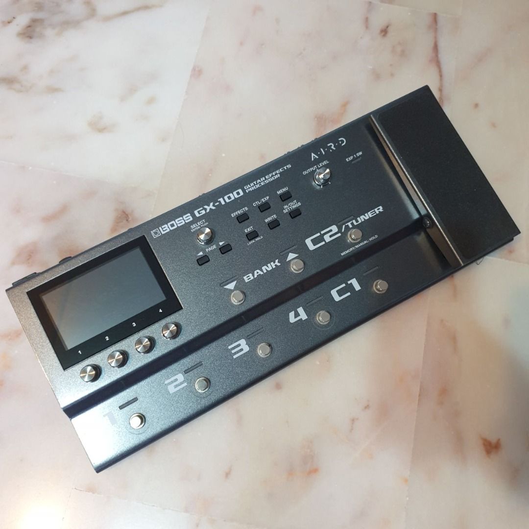 BOSS GX100 Guitar MultiEffects Pedal, Hobbies & Toys, Music & Media