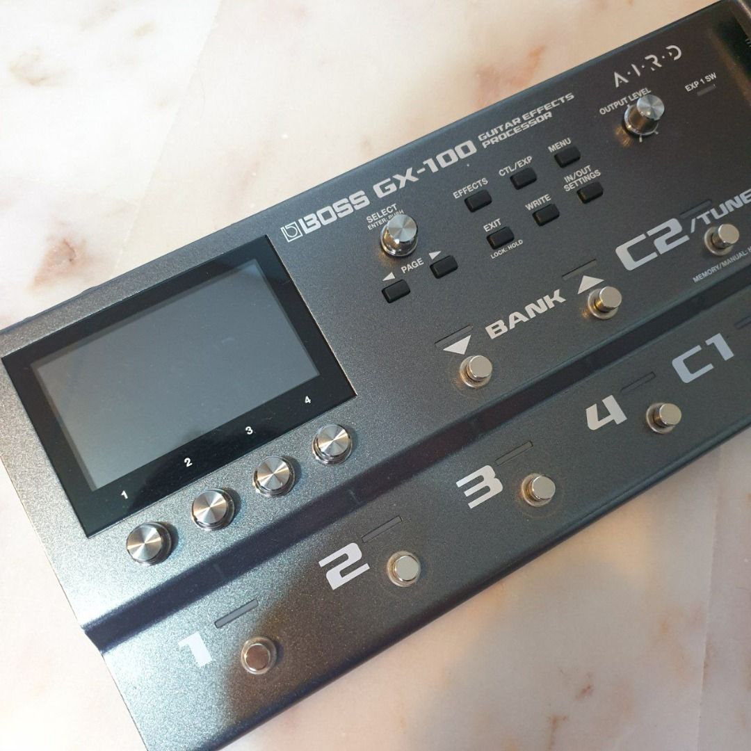 BOSS GX100 Guitar MultiEffects Pedal, Hobbies & Toys, Music & Media