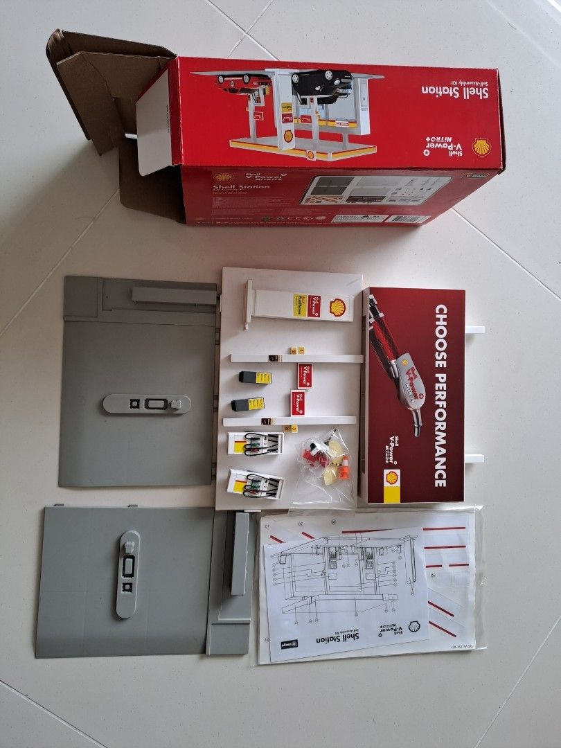 Shell station self assembly kit, Hobbies & Toys, Toys & Games on Carousell
