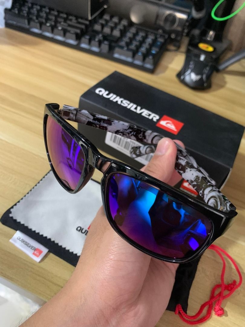 Quiksilver sunglasses sale top