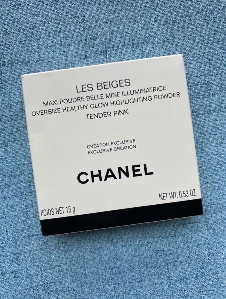 Chanel Les Beiges Oversize Healthy Glow Highlighting Powder in Tender Pink