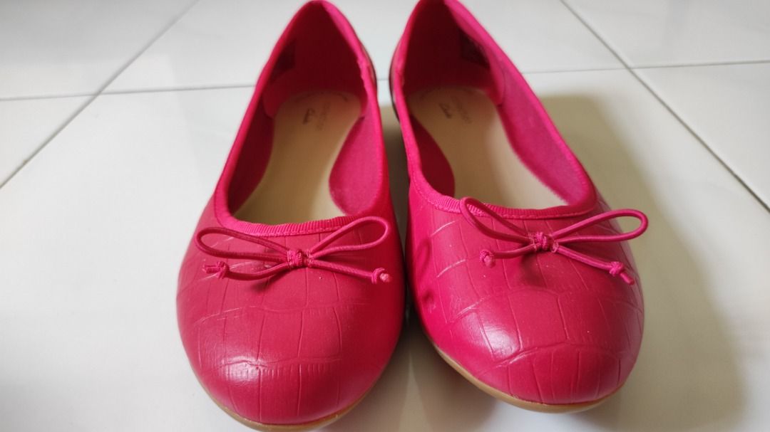 Clarks couture bloom shop red