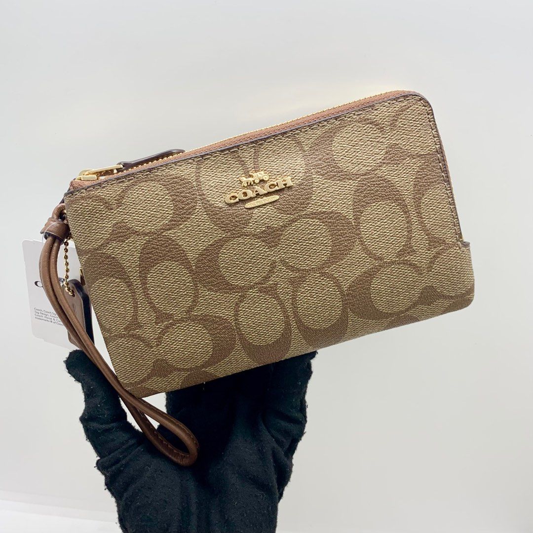 COACH F87591 BROWN PVC WRISTLET POUCH 237001326
