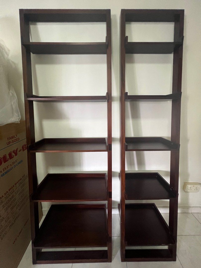 Crate and Barrel ladder book shelf, Furniture & Home Living, Furniture