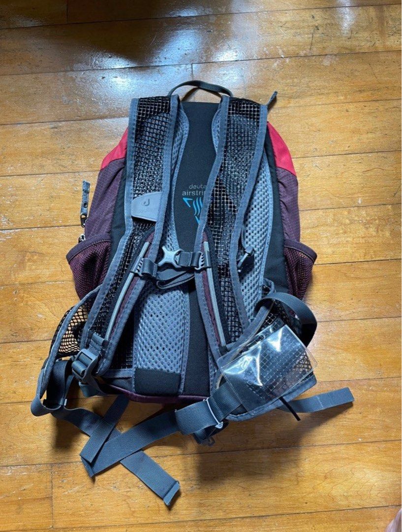 Deuter race x - 12 litres, Men's Fashion, Bags, Backpacks on Carousell