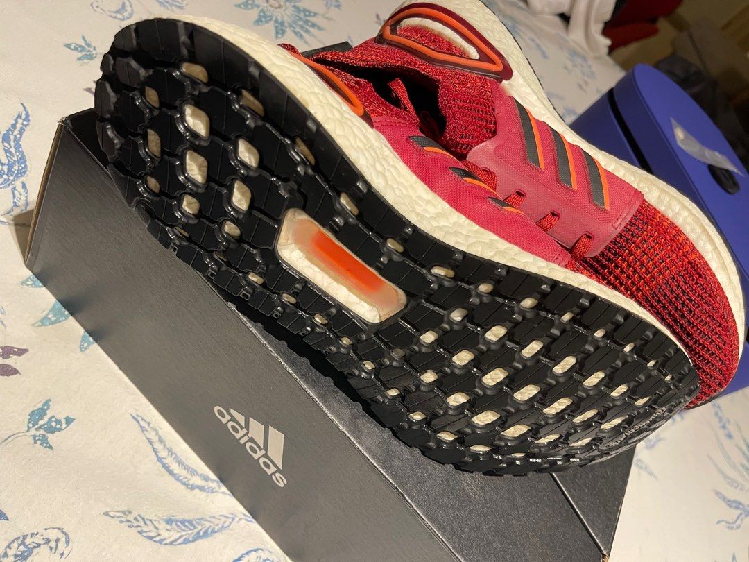 Adidas ultra boost messi uruguay 2025